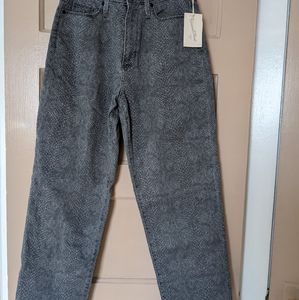 Universal Thread Women's Vintage Stretch Jeans